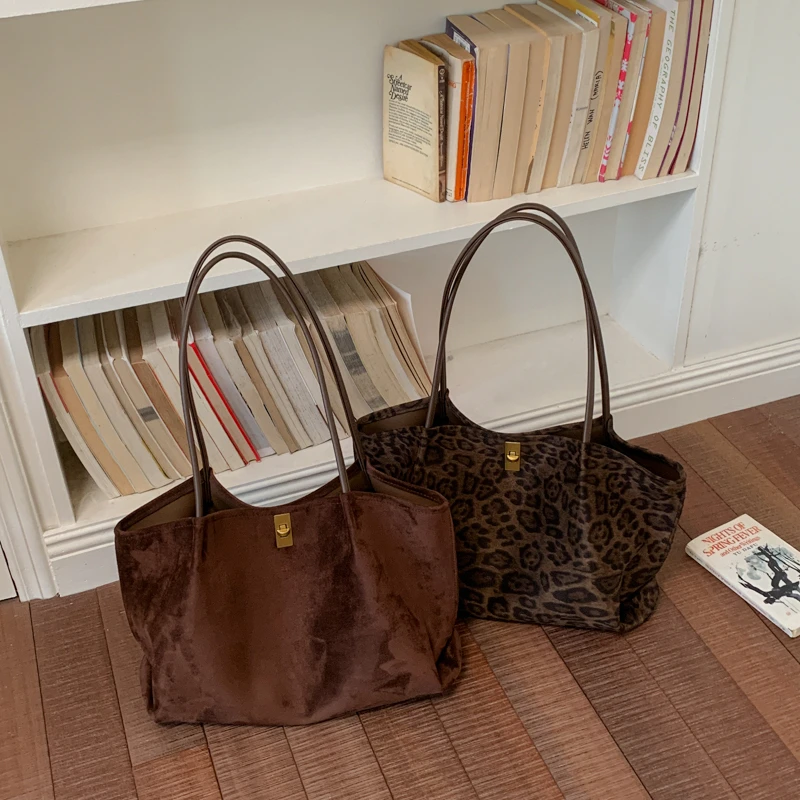 Retro-Handtasche aus Wildleder – Women'S Bags Handbags Bewertung und Preis